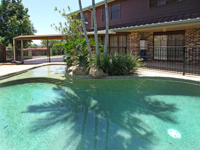 16 Tobin Street, Middle Park QLD 4074
