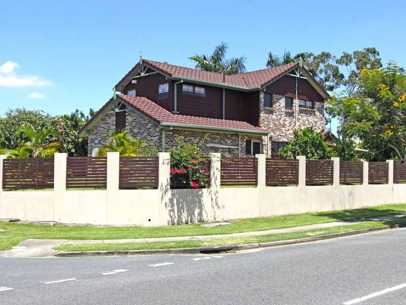 16 Tobin Street, Middle Park QLD 4074