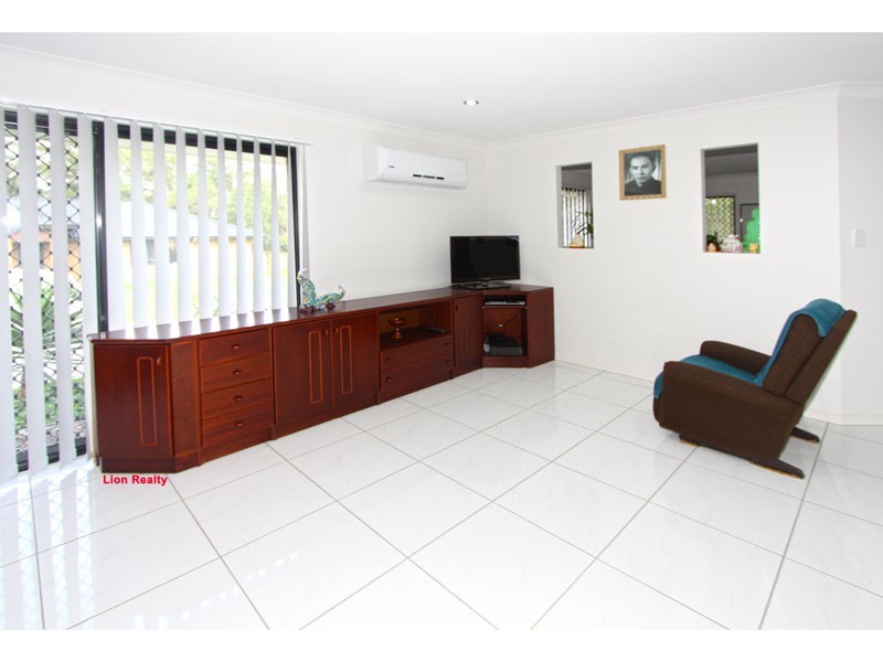 20 Finetti Cct., Durack QLD 4077