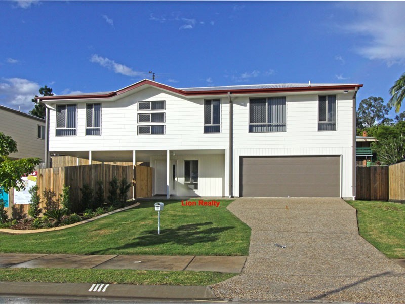 100 High Street, Blackstone QLD 4304