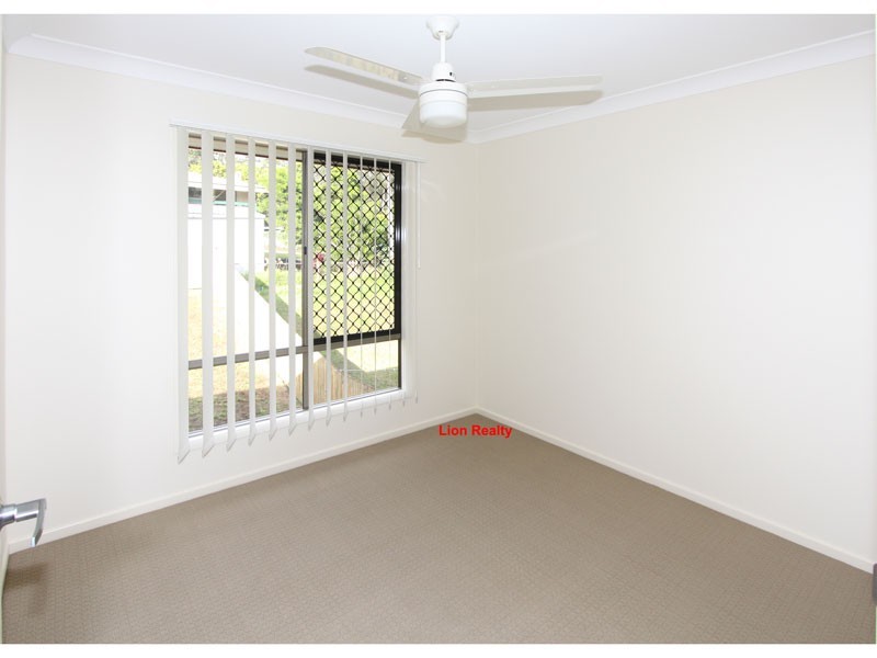 100 High Street, Blackstone QLD 4304