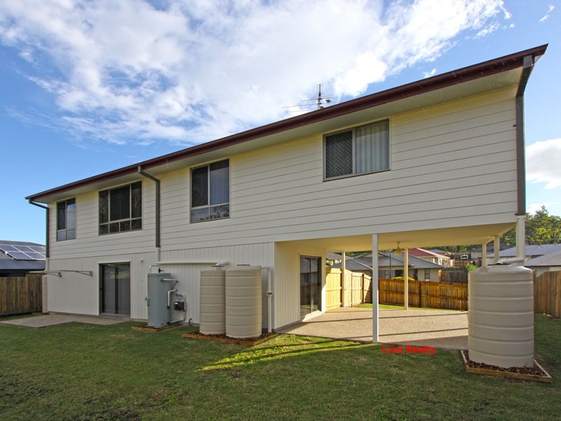 100 High Street, Blackstone QLD 4304