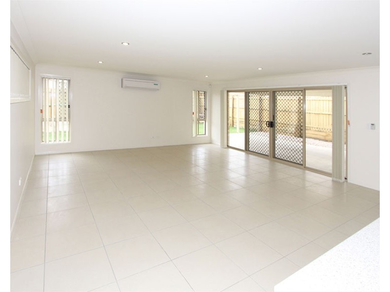 11 Adeline Close, Durack QLD 4077