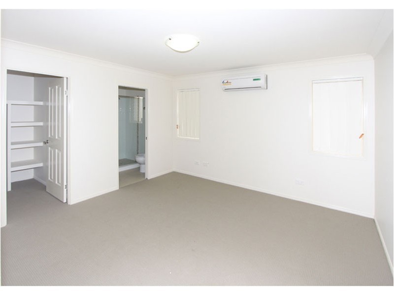 11 Adeline Close, Durack QLD 4077