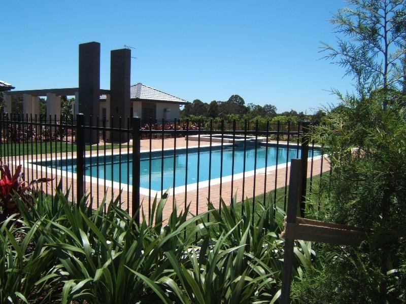 16 Margate Avenue, Holsworthy NSW 2173