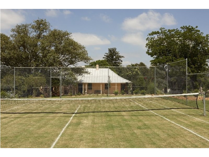 88 Leacocks Lane, Casula NSW 2170