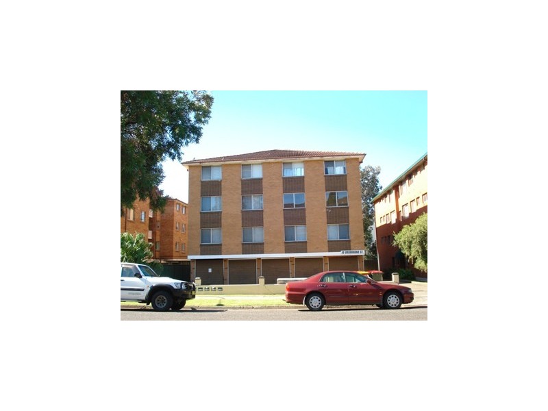 6/10 Drummond Street, Warwick Farm NSW 2170