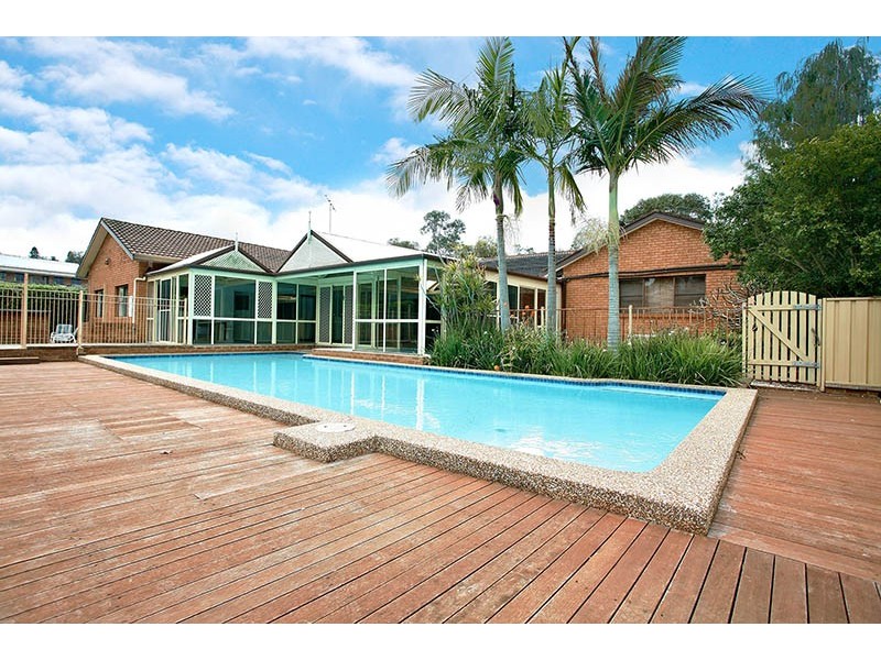 3 Wood Rd, Denham Court NSW 2565