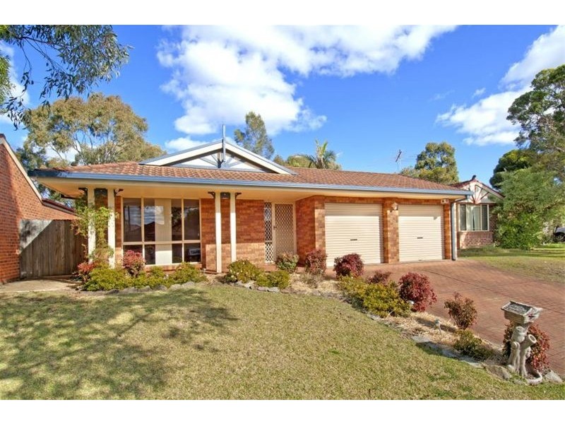 24 Gatley Crt, Wattle Grove NSW 2173