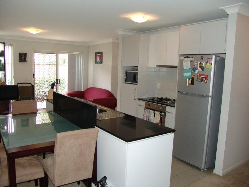 9 Morningside Pde, Holsworthy NSW 2173