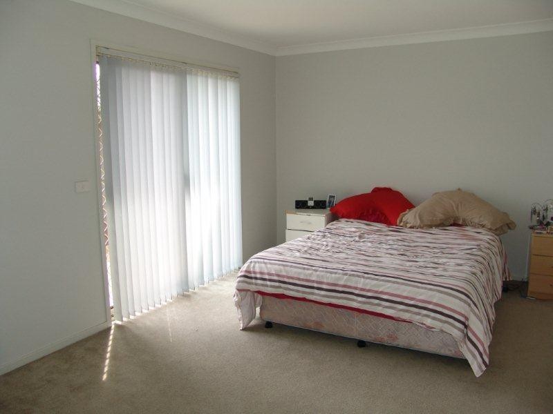 9 Morningside Pde, Holsworthy NSW 2173