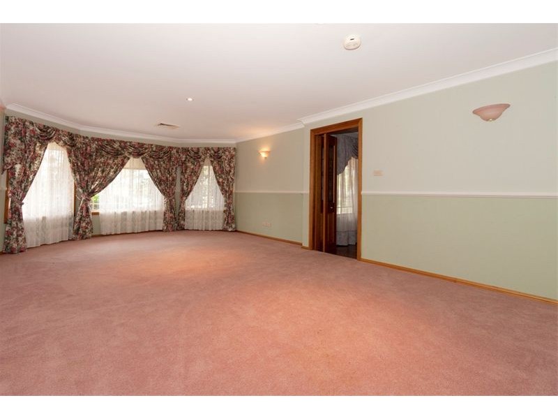 25 Cubitt Dr, Denham Court NSW 2565