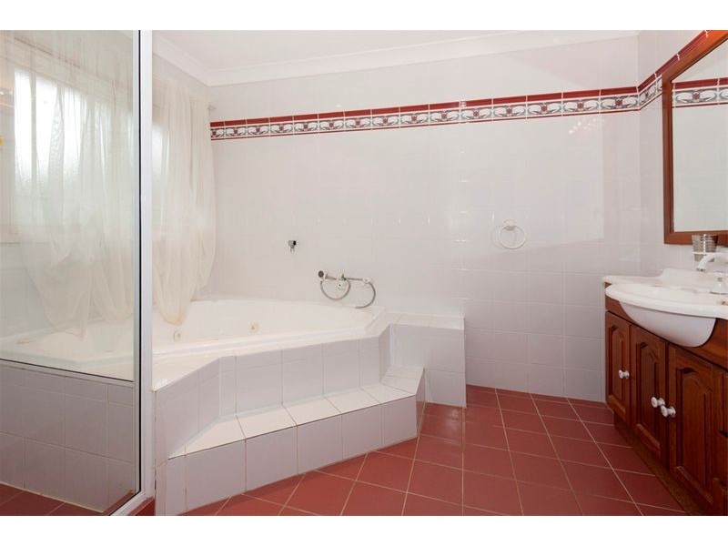 25 Cubitt Dr, Denham Court NSW 2565