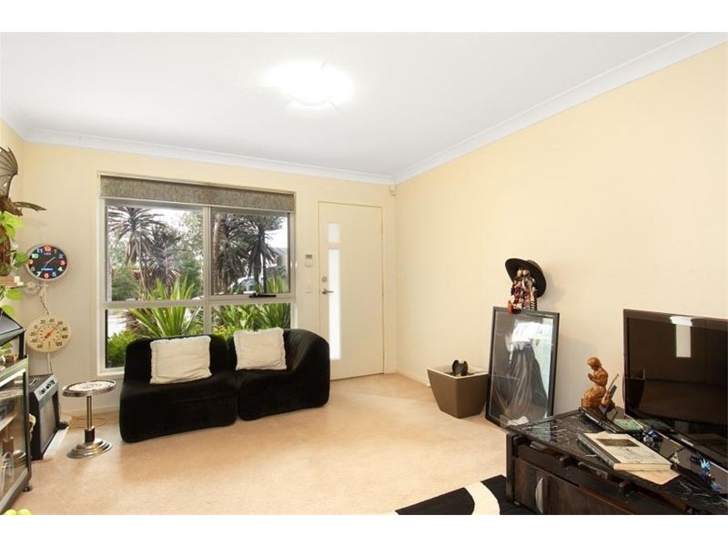 18 Morningside Pde, Holsworthy NSW 2173