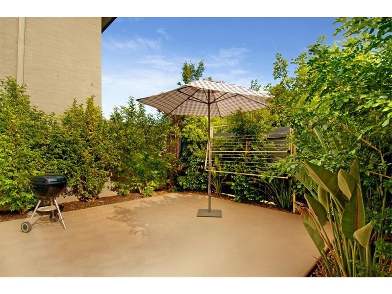 18 Morningside Pde, Holsworthy NSW 2173