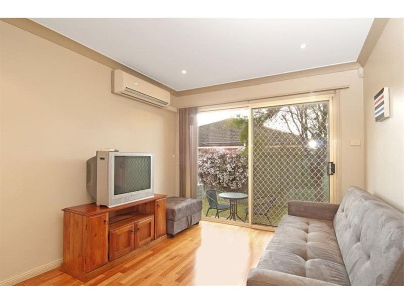 14 Tomago Crt, Wattle Grove NSW 2173