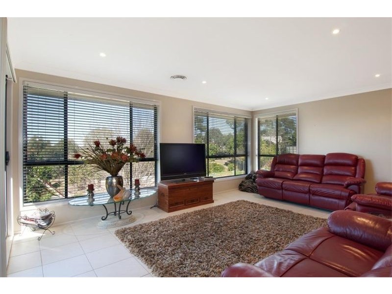 54 Governors Way, Macquarie Links NSW 2565