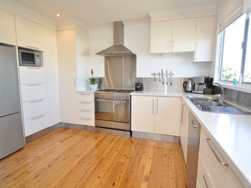 5 Bluegum Avenue, Hollywell QLD 4216