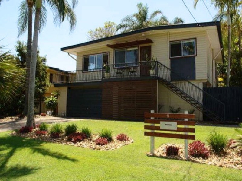 5 Bluegum Avenue, Hollywell QLD 4216