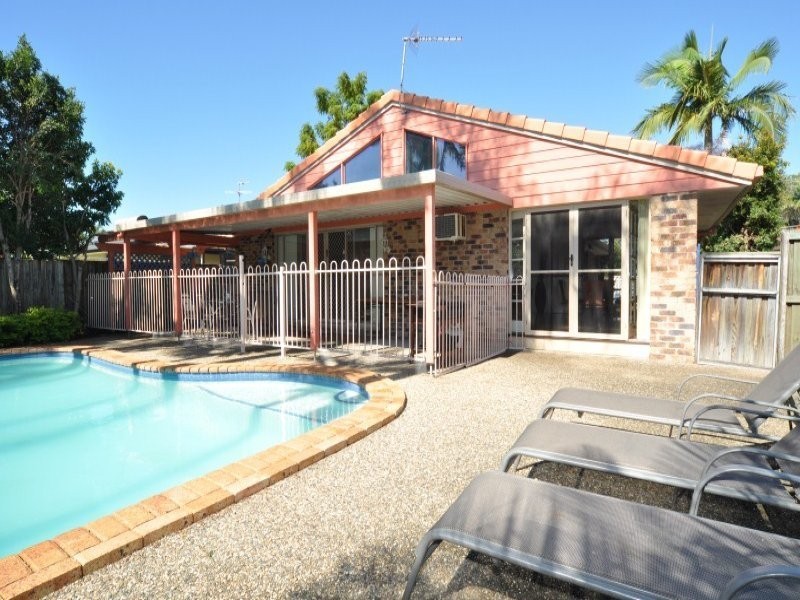 7 Sunbird Avenue, Paradise Point QLD 4216