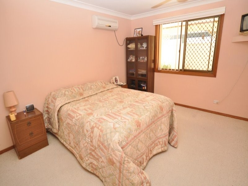 2/8 Maiala Close, Paradise Point QLD 4216