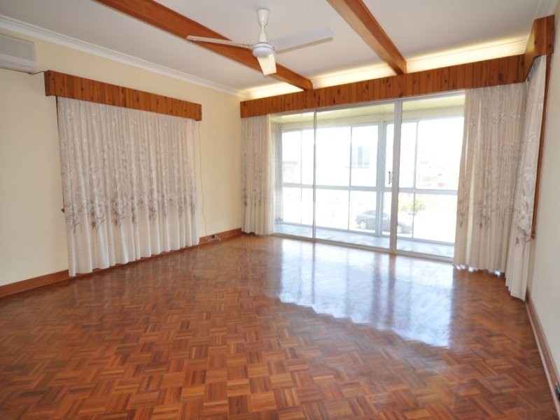 Paradise Point QLD 4216