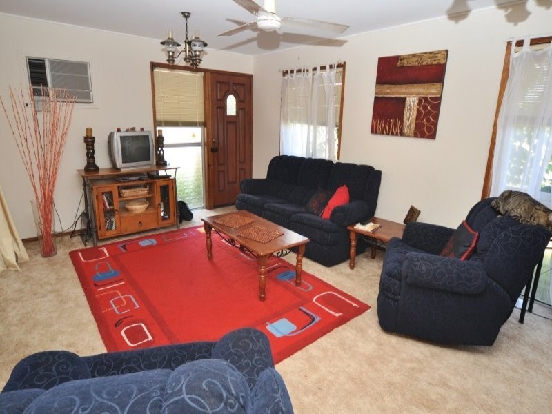 27 Abalone Avenue, Paradise Point QLD 4216