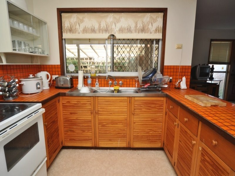 27 Abalone Avenue, Paradise Point QLD 4216