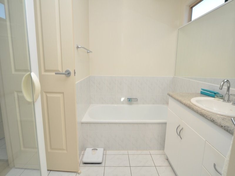 34/284 Oxley Drive, Coombabah QLD 4216