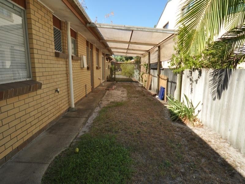 19 Nalkari Street, Coombabah QLD 4216