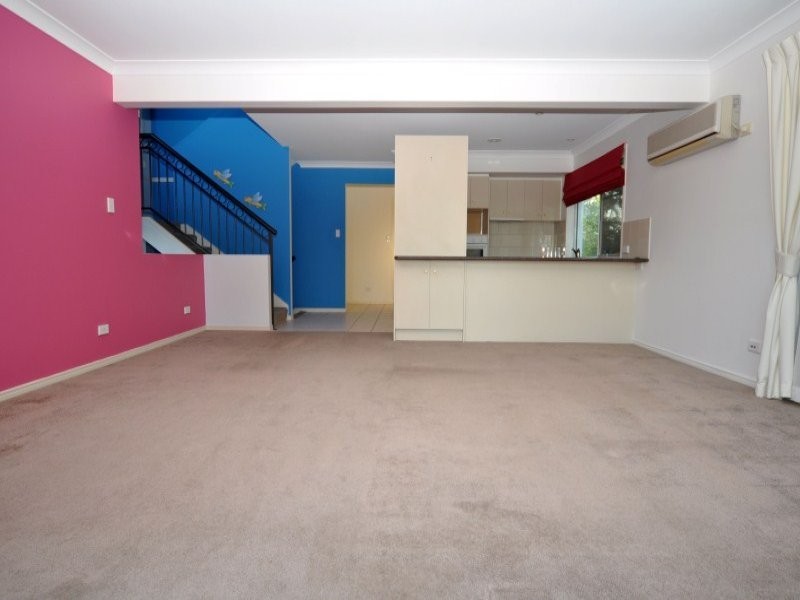 34 Muir Street, Labrador QLD 4215