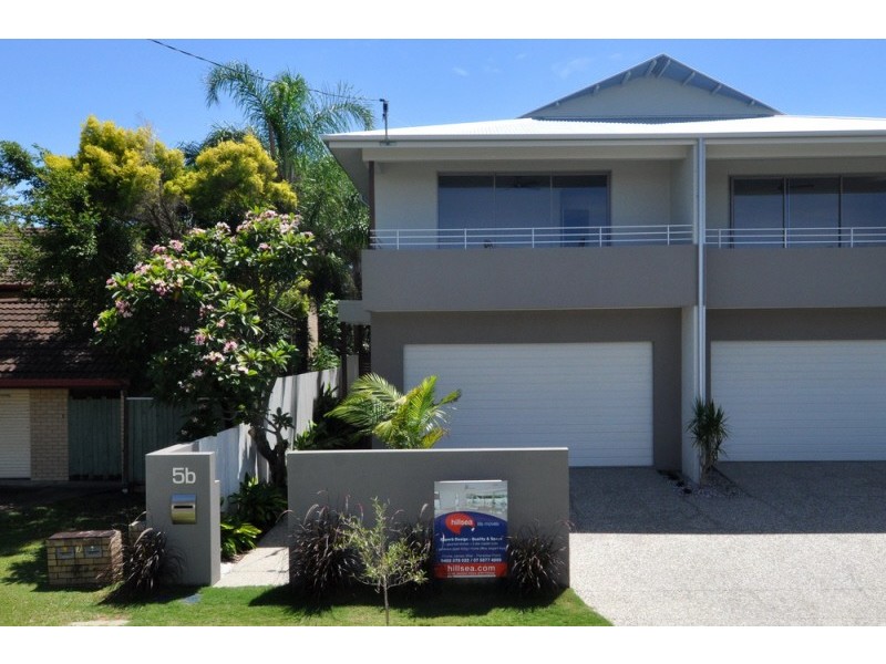 5B Donald Avenue, Paradise Point QLD 4216