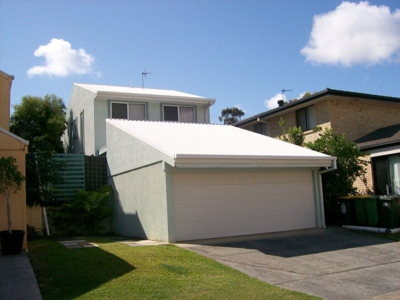 4 Buliti Street, Hope Island QLD 4212