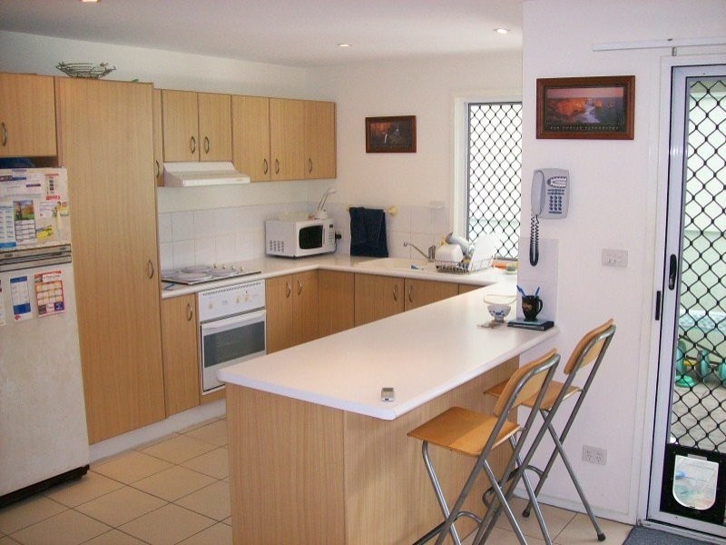 4 Buliti Street, Hope Island QLD 4212