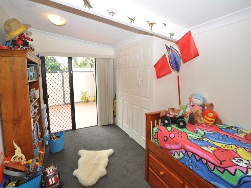 40 Bruce Avenue, Paradise Point QLD 4216