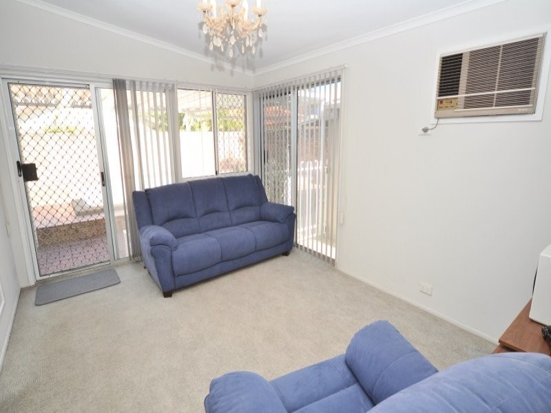 34 Abalone Avenue, Paradise Point QLD 4216