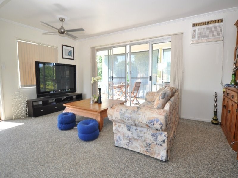 28 Muscovey Avenue, Paradise Point QLD 4216