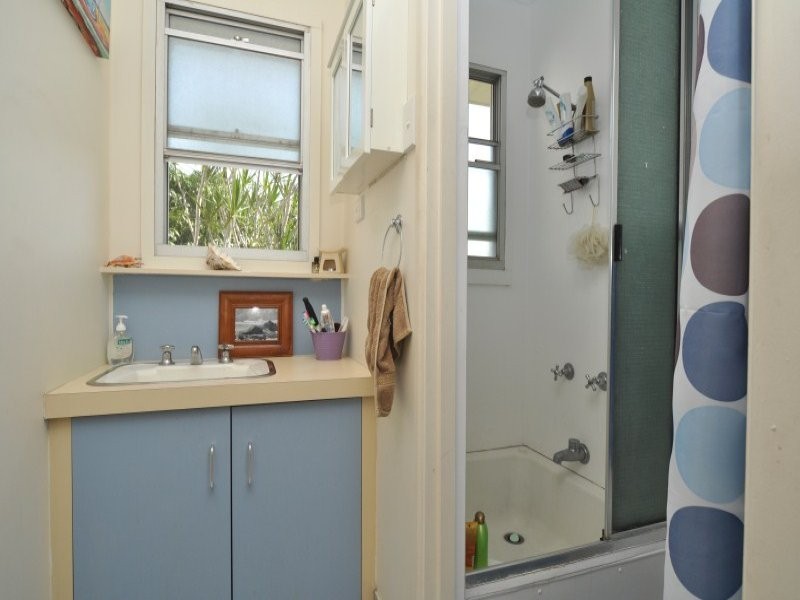 28 Muscovey Avenue, Paradise Point QLD 4216