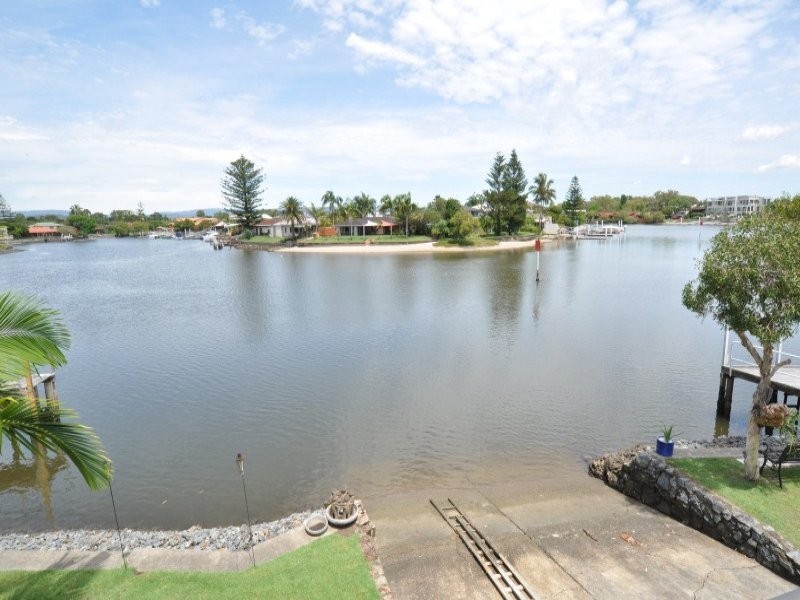 4/44 Back Street, Biggera Waters QLD 4216