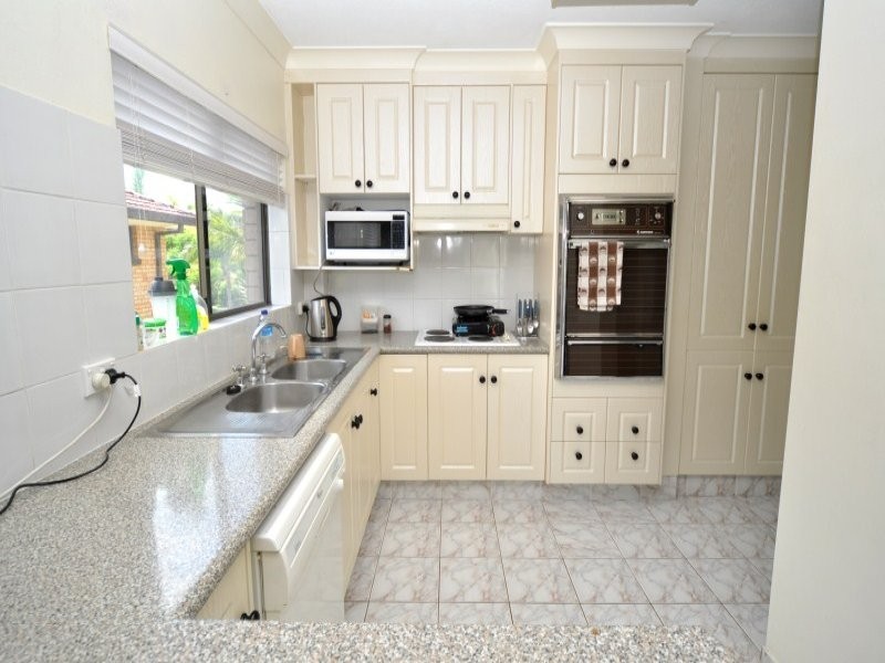 4/44 Back Street, Biggera Waters QLD 4216