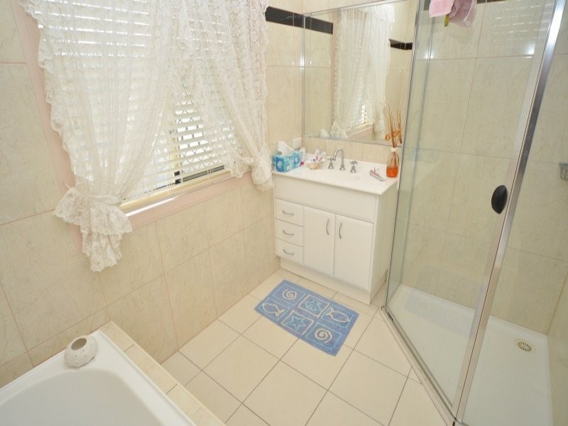1/25 Teal Avenue, Paradise Point QLD 4216