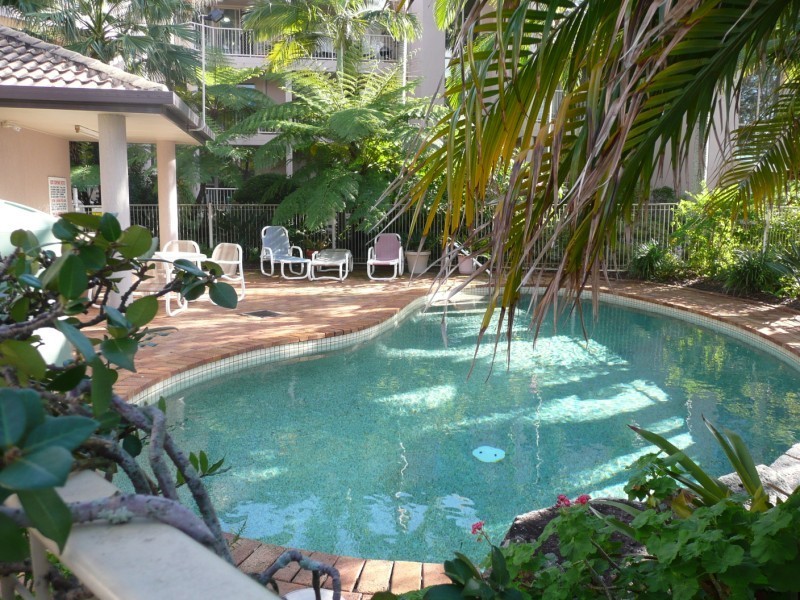 16/48 The Esplanade, Paradise Point QLD 4216