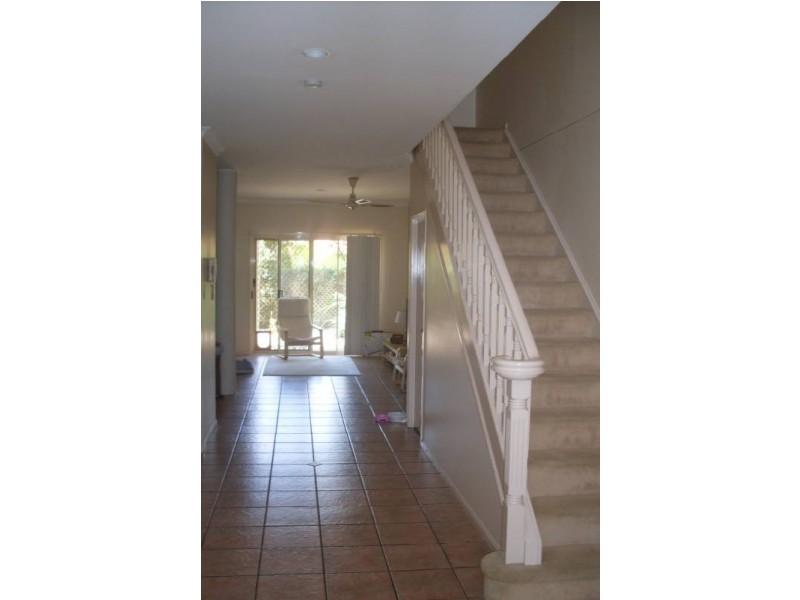 10/60 Caseys Road, Hope Island QLD 4212