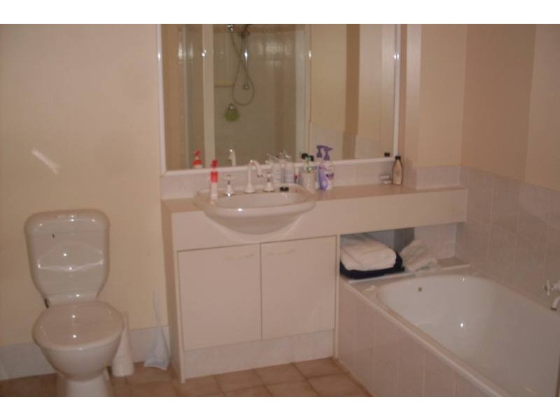 10/60 Caseys Road, Hope Island QLD 4212