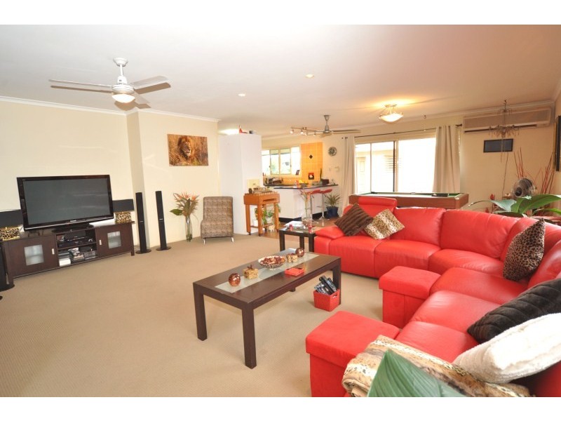 24 Bluegum Avenue, Hollywell QLD 4216