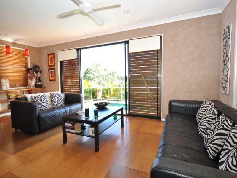 28 Jingella Street, Hope Island QLD 4212