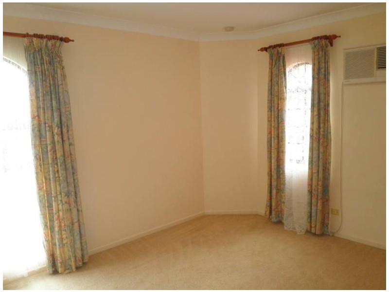 14 Avon Street, Pacific Pines QLD 4211