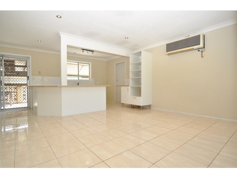 1 Mulkarra Street, Biggera Waters QLD 4216