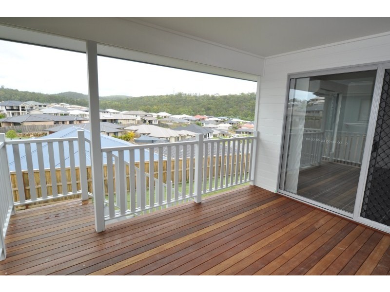 65 Diamantina Circuit, Pacific Pines QLD 4211