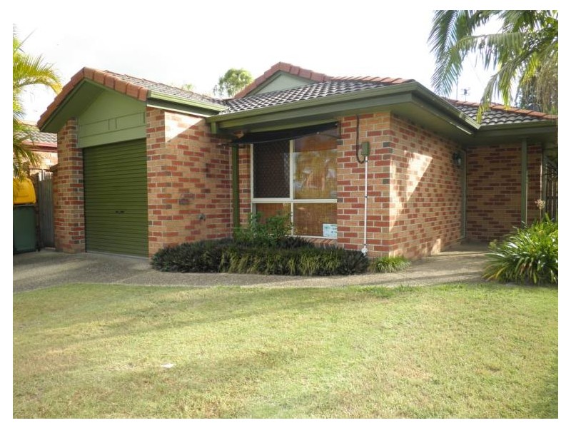2/119 Greenacre Drive, Parkwood QLD 4214